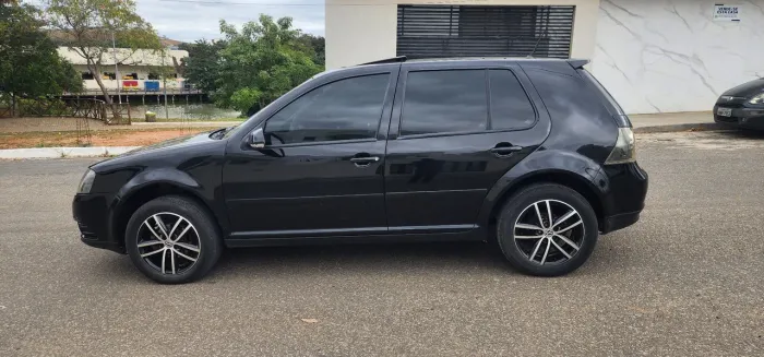 Volkswagen Golf Tech 1.6 MI Total Flex 8V 4P 2009