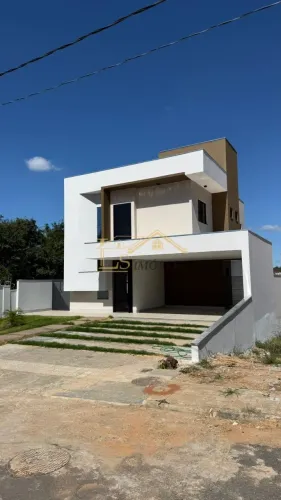 Casa à venda no Condomínio Diamond em Montes Claros