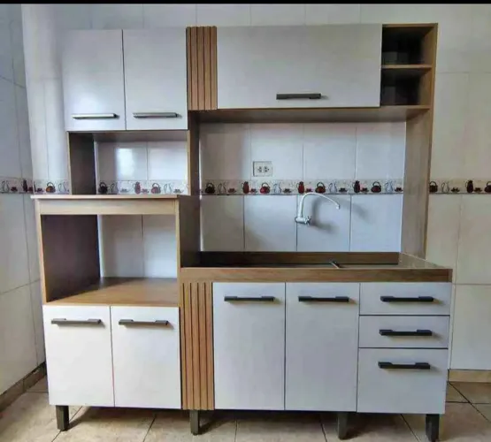 Cozinha desmontado na caixa novo