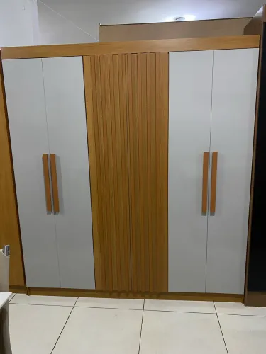 Guarda roupa entrega gratis 
