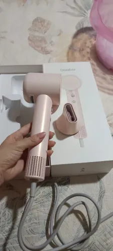 Secador e prancha de cabelo