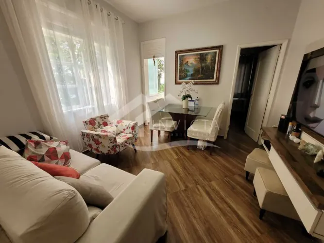 EXCELENTE QUARTO E SALA SUPER ACONCHEGANTE