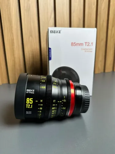 Lente Meike Prime Cine Full Frame 85mm T2.1 Camera (Usado)