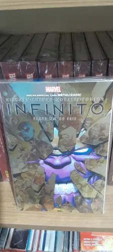 Coleção hq Completa Infinito do 1 ao 6 por Hickman (capa variante metalizada) Marvel