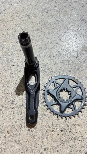 Medidor de potência SRAM XO pedivela