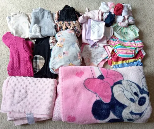 Lindo Lote de Roupas Para Bebê Menina - Tam: 1/3 Meses