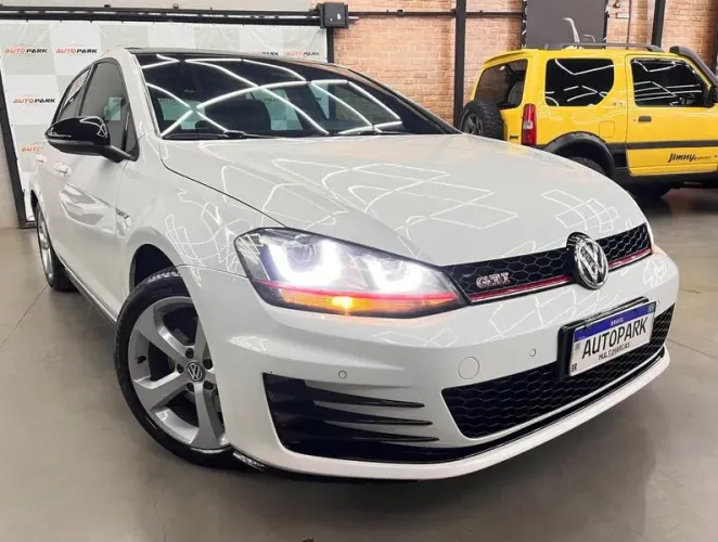 Volkswagen Golf GTI 2.0 TSI 220cv Aut. 2015