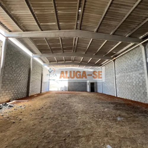 GALPÕES EM CONSTRUÇÃO NO CANAÃ 