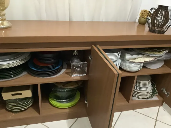 Vendo móvel buffet espelhado