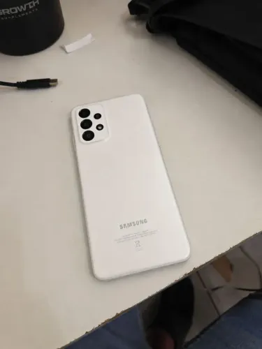 Samsung Galaxy A23 5G 128GB - Usado - Tela Trincada