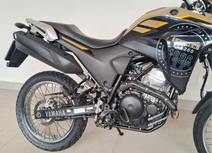 Lander 250
