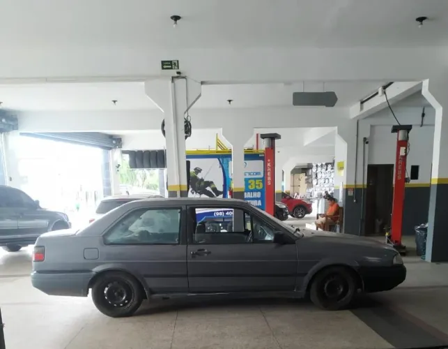Volkswagen Santana Glsi / GLS 1.8/ 2.0 (álcool) 1991
