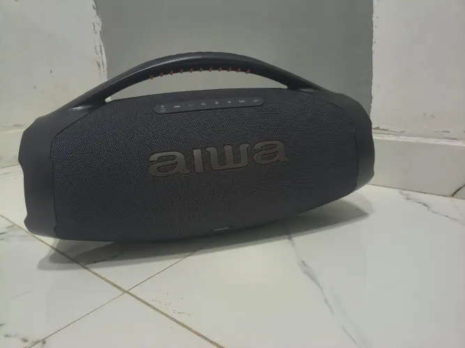 Caixa som aiwa