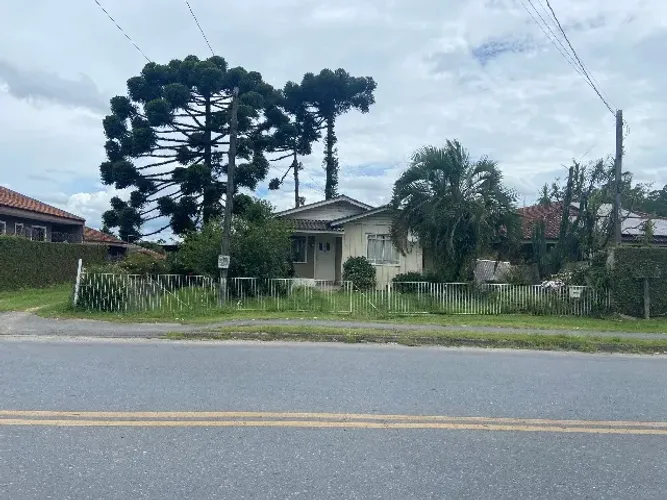 VENDE-SE TERRENO - ALMIRANTE TAMANDARÉ / BAIRRO CACHOEIRA