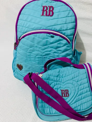Mochila Rebecca Bonbon Azul Turquesa com lancheira / Matelassê - Ótimo Estado