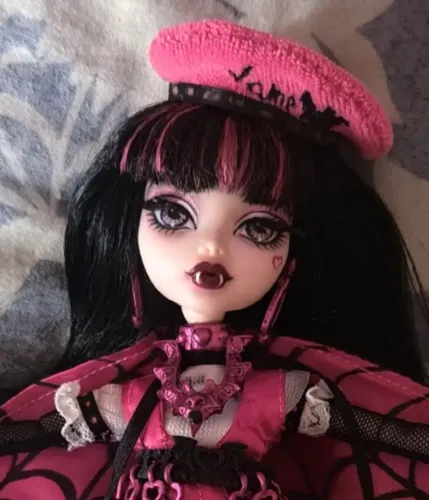 Monster high - Draculaura Haunt Coulture Customizada