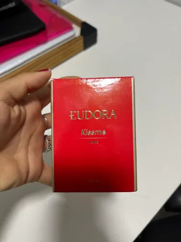 Perfume eudora kiss me please fechado