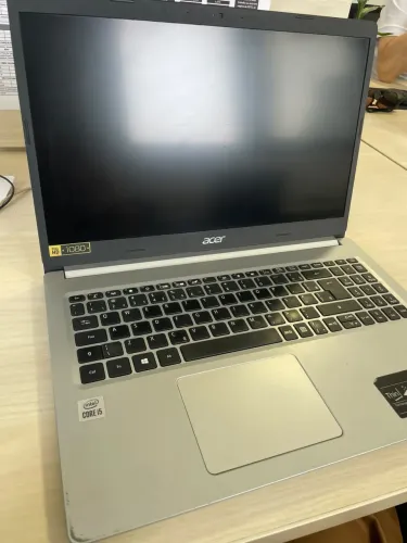 Notebook Acer i5