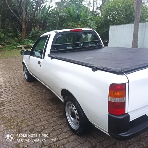 Ford Courier 1.6 L/ 1.6 Flex 2007