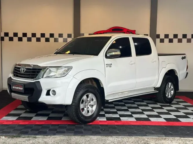 Toyota Hilux CD SRV 4X4 2.7 Flex 16V Aut. 2013