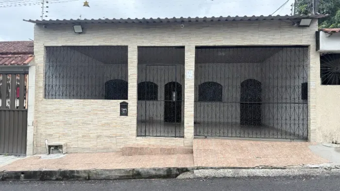 CASA CONJ GALILEIA I - MOBILIADA E ENTREGA IMEDIATA