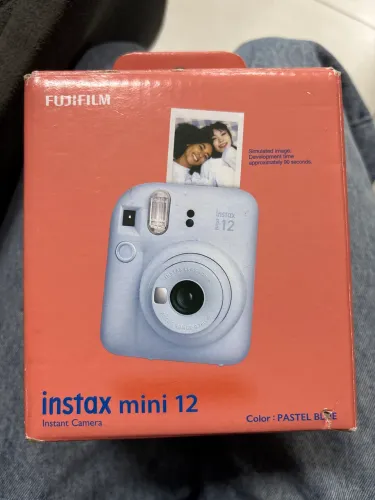 Câmera, Instax mini 12