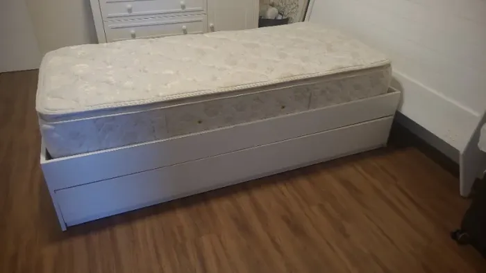 Bi cama com colchão