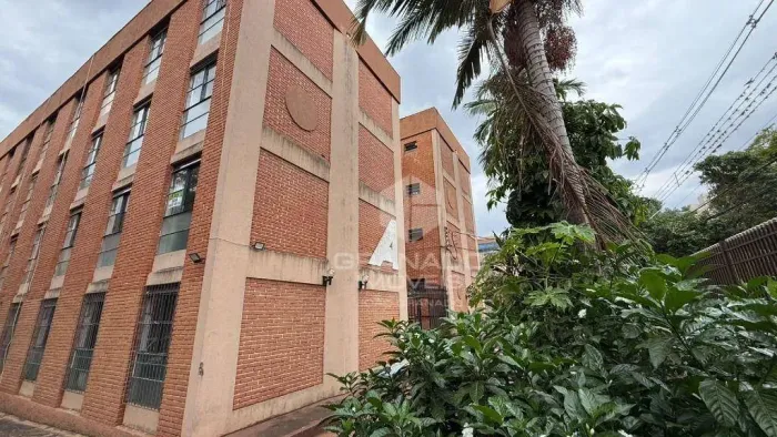 Apartamento com 3 dormitórios para alugar, 80 m² por R$ 1.940,00/mês - Jardim Universitári
