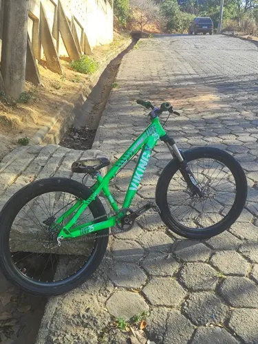 Bike vikingx tuff 25