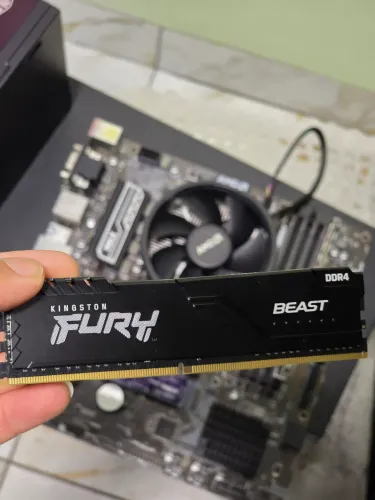 Memória Ram DDR4 16gb 3200mhz Fury Beast