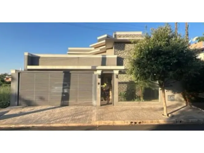 Casa em Leilão - Jardim Estados Unidos - Jales - SP