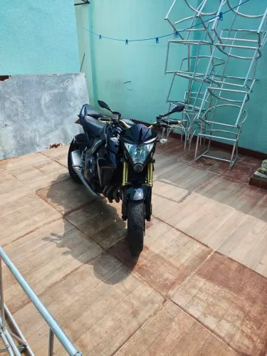 Cb1000r