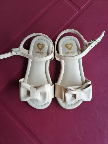 Sandália Molekinha