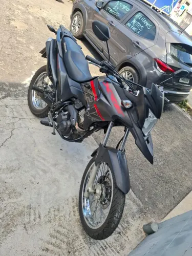 Honda XRE 2023