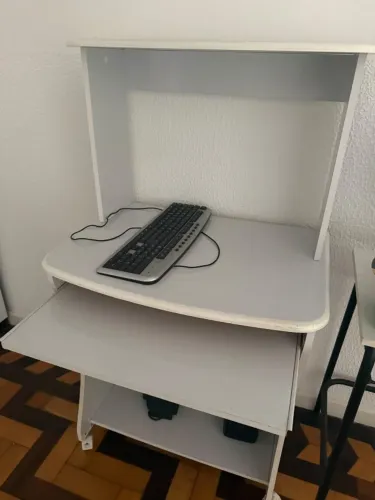 Escrivaninha para computador