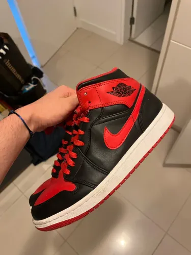 Vendo Jordan high (preço camarada)