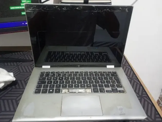 Notebook Dell - Funcionando com avarias