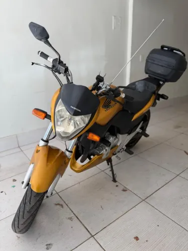 HONDA CB300R 