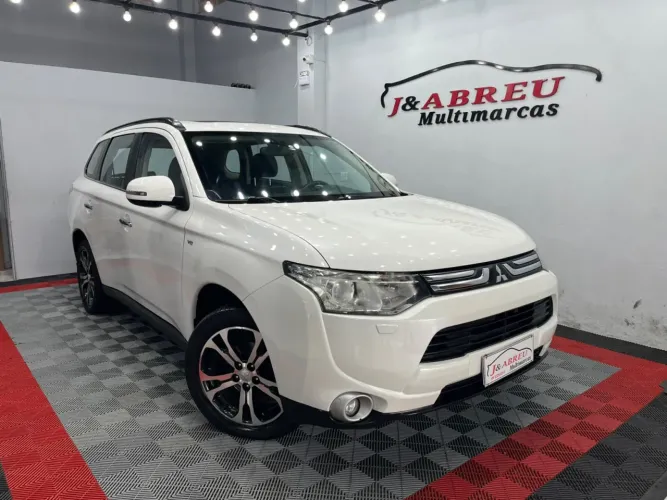 Mitsubishi Outlander 3.0/ GT 3.0 V6 Aut. 2014