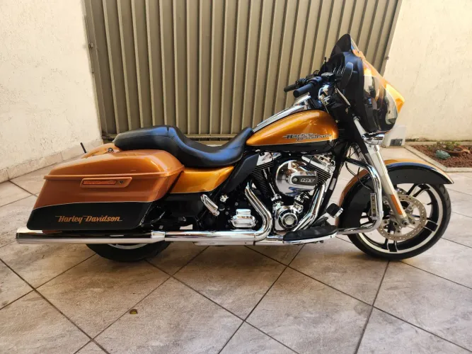 Vendo Street Glide FLHX 2014 