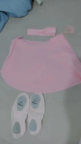 Vendo roupinha de balé completa ( usada apenas uma vez)