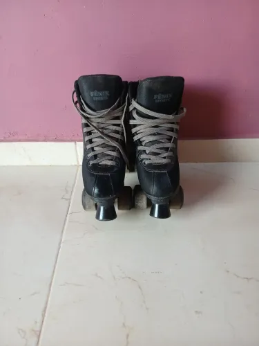 PATINS 4 RODAS n° 36/37