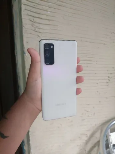 celular Samsung S20 fe 