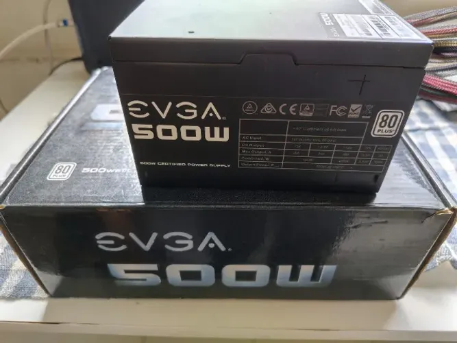 Fonte EVGA 500W 80 Plus