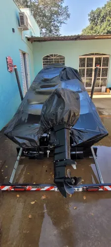 Lancha Fluvimar 6m 50HP