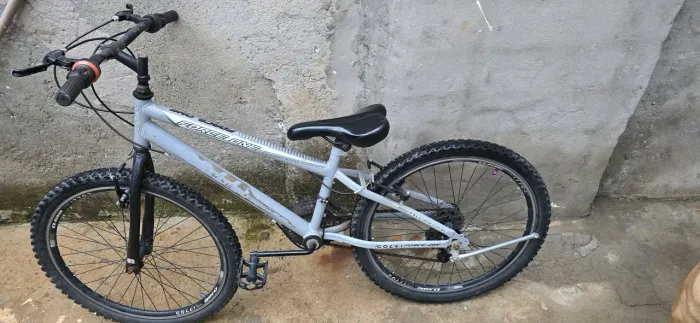 Bicicleta Aro 24 