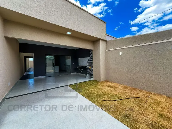 Casa no Jardim Imperial II em Trindade Go, 3 quartos sendo um suíte.