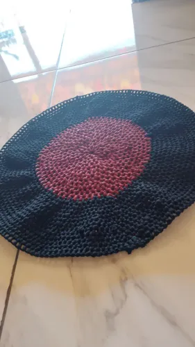 Tapete Artesanal de Crochê Redondo - Feito à Mão | Decoração para Sala, Quarto e Cozinha