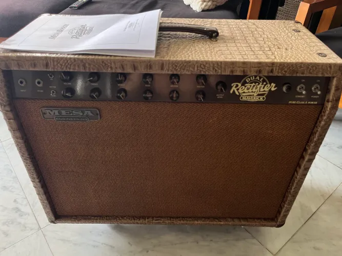 Amplificador de guitarra MESA BOOGIE  Dual Rectifier Maverick -  2x12
