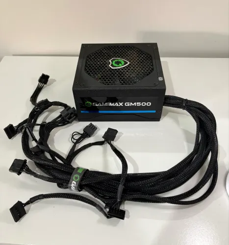 Fonte 500W GAMEMAX GM500